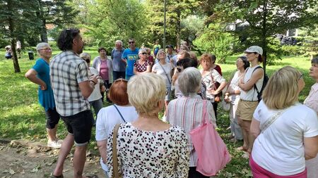 Z arboristom Josipom Maljevcem po parku in veščinah negovanja dreves